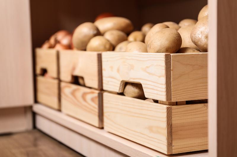 Skladování brambor: Jak správně připravit skladovací prostor aby vydržely do jara?