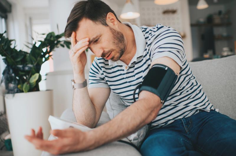 Jak léky proti bolesti působí na vysoký krevní tlak? Máme tu pro vás přehled rizikových možností