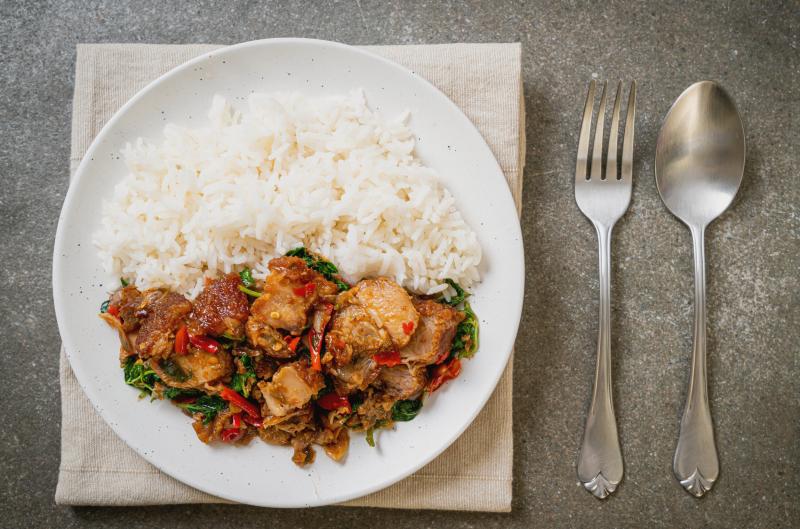 Máte rádi asijskou kuchyni? Tento recept na pečený bůček po asijsku je vynikající