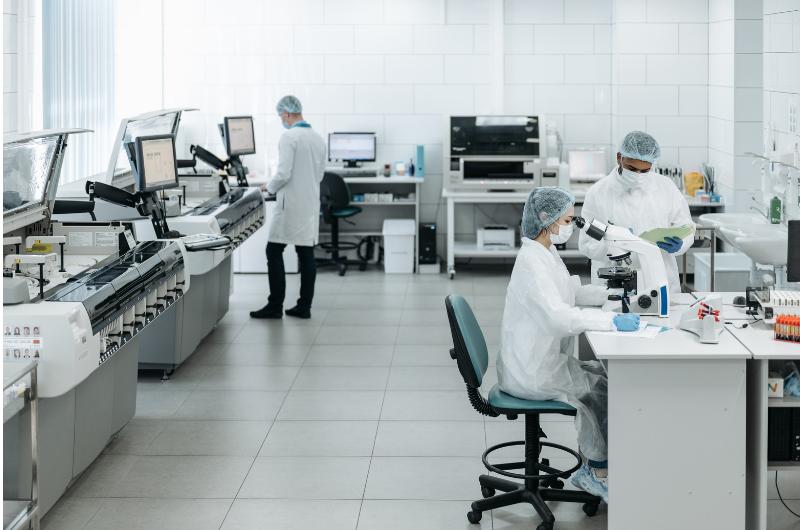 Revoluce ve vývoji léků: Vědci vyvinuli 3D biotiskárnu, která vytváří lidskou tkáň