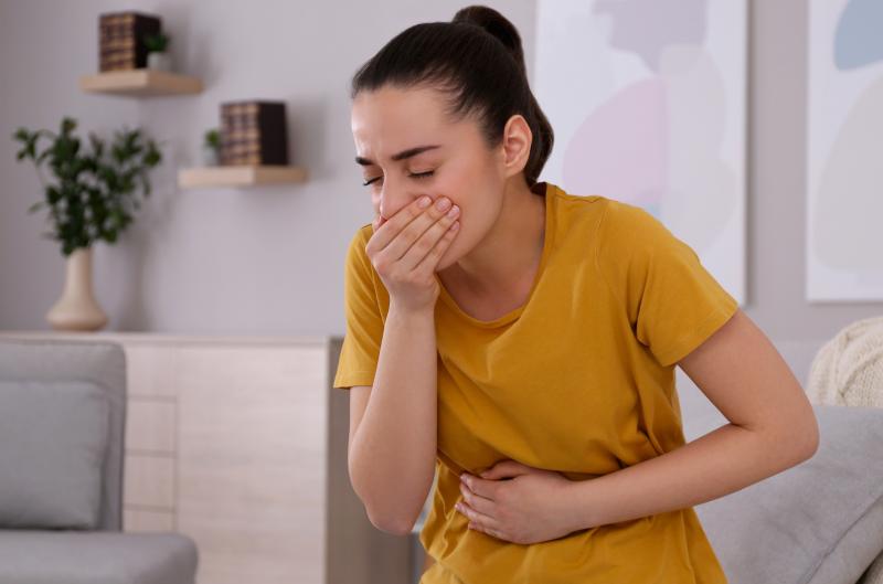 Přenáší se salmonela mezi lidmi? Věda má jasnější odpověď