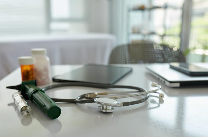 Preventivní prohlídky od roku 2026: Co nového vás čeká u lékaře podle věku?