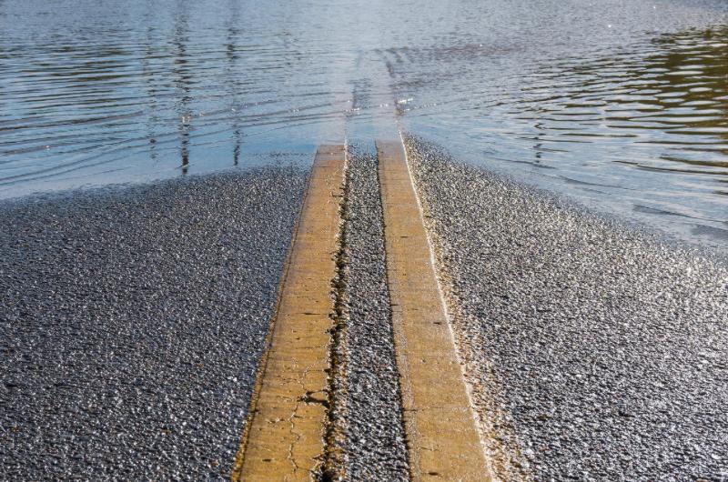 Bouře Pedro míří na Evropu. Silný vítr, lijáky i sníh mohou ochromit dopravu
