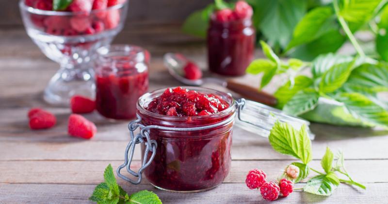 Jak udělat domácí malinovou marmeládu: Snadný recept plný ovocné chuti