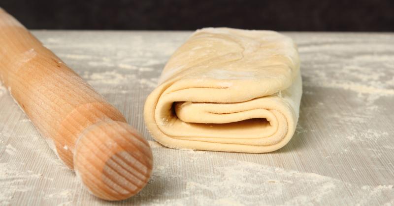 Rychlé listové těsto z tvarohu: Křehké, snadné a hotové za pár minut