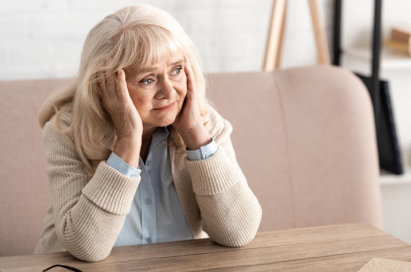 Nesouvisí s jídlem ani pohybem. Tento návyk ovlivňuje demenci víc, než si myslíte