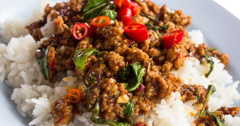 Rychlovky z mletého masa bez trouby: 3 večeře, které zvládnete jen s pánví