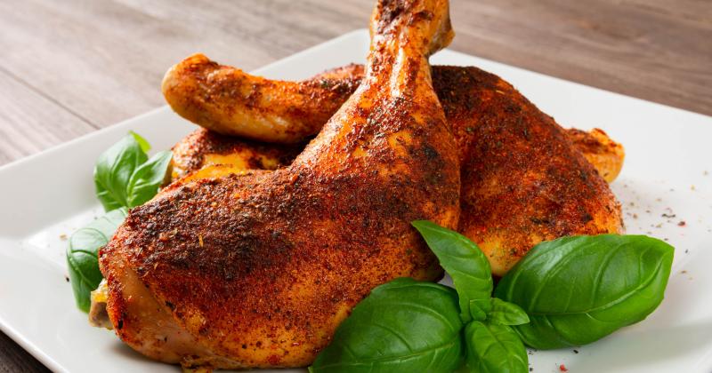 Pečená kuřecí stehna v troubě: Tajemství, proč někdy zůstanou suchá