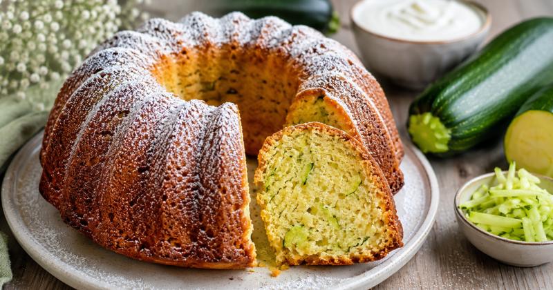 Recept na cuketovou bábovku s jogurtem: Právě spojení těchto dvou surovin rozhoduje o tom, zda bude krásně vláčná i druhý den