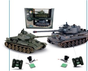 RC tank T34 vs Tiger