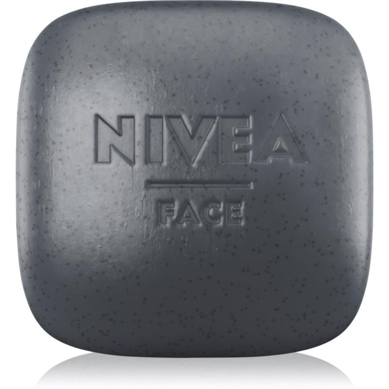 Nivea Magic Bar hloubkově čistící peelingové mýdlo s aktivním uhlím 75 g