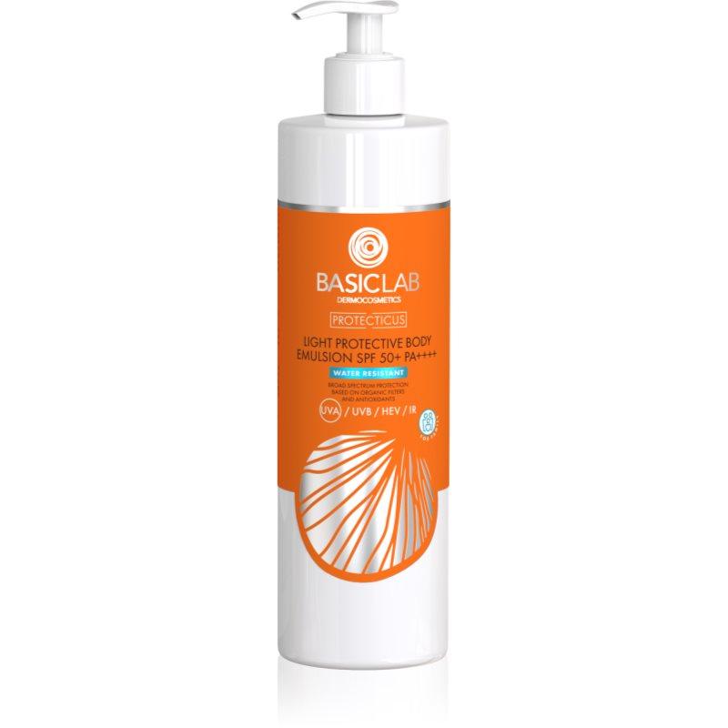 BasicLab Dermocosmetics Protecticus hydratační a ochranná emulze na obličej a tělo SPF 50+ voděodolná 300 ml