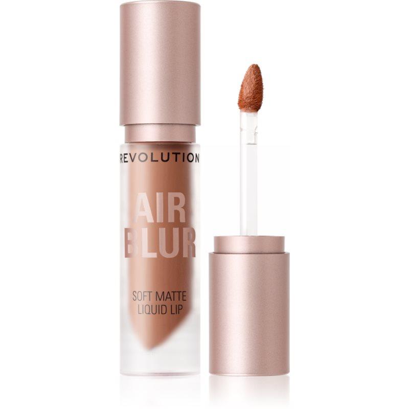 Makeup Revolution Air Blur Liquid Lipstick lehká tekutá matná rtěnka odstín Natural 3.5 ml