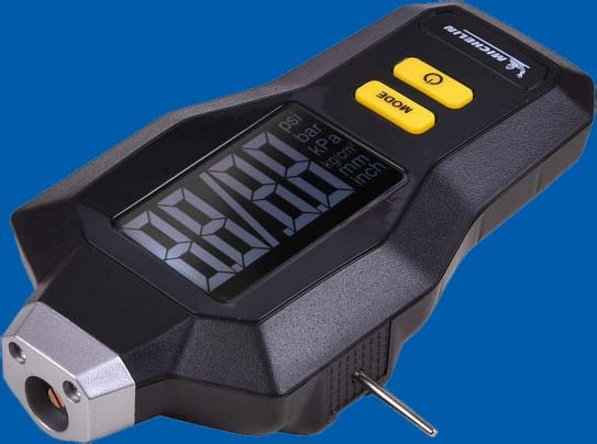 Pneuměřič / měřič tlaku v pneu Michelin 7bar - digitální / programovatelný