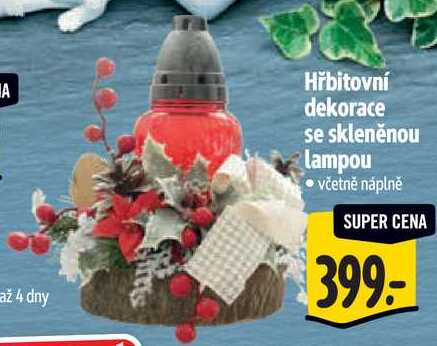 Hřbitovní dekorace se skleněnou lampou 