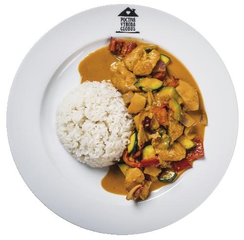 Červené kari s kuřecím masem a jasmínovou rýží