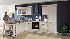 14: Vestavná kuchyň