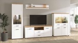 3: Obývací sestava - nástěnný regál