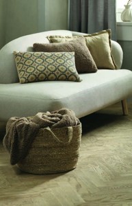 2) Dekorační polštář VINTEREIK