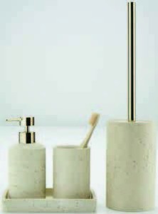 2) Stojánek na kartáček