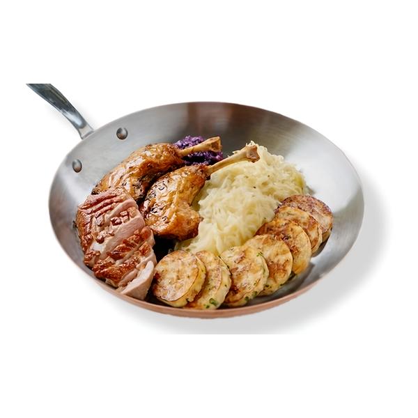 Cibule Bistro Kachní stehna se dvěma druhy zelí a karlovarskými knedlíky DUOSET