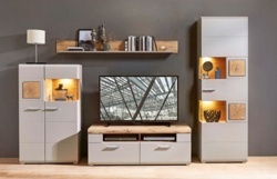 6: Obývací sestava - široká komoda