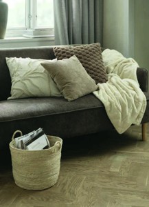 1) Dekorační polštář SOLBLOM