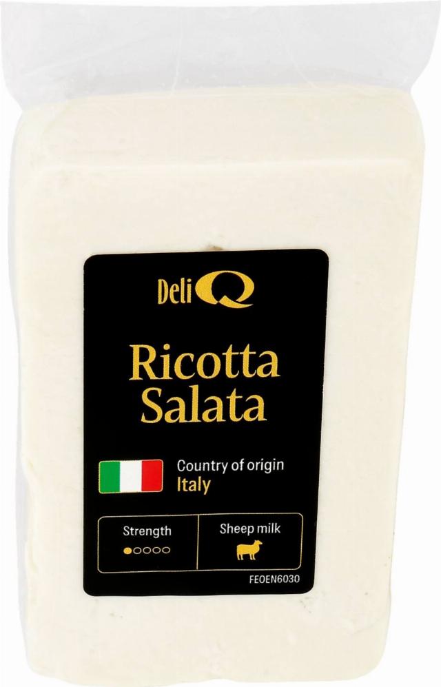 Ricotta Salata sýr z ovčího mléka